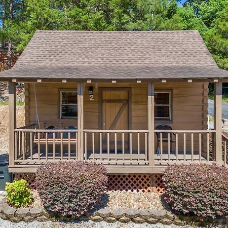 Cozy Cabin With Breathtaking Views Near Dollywood 비둘기 포지 외부 사진