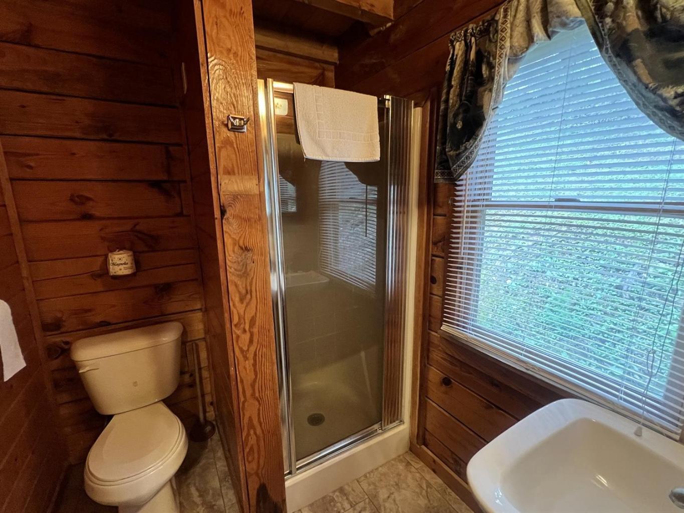 Cozy Cabin With Breathtaking Views Near Dollywood 비둘기 포지 외부 사진
